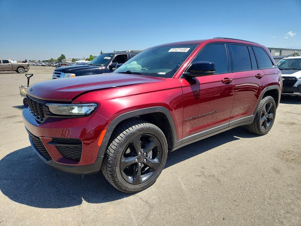 2023 JEEP GRAND CHEROKEE LAREDO - 1