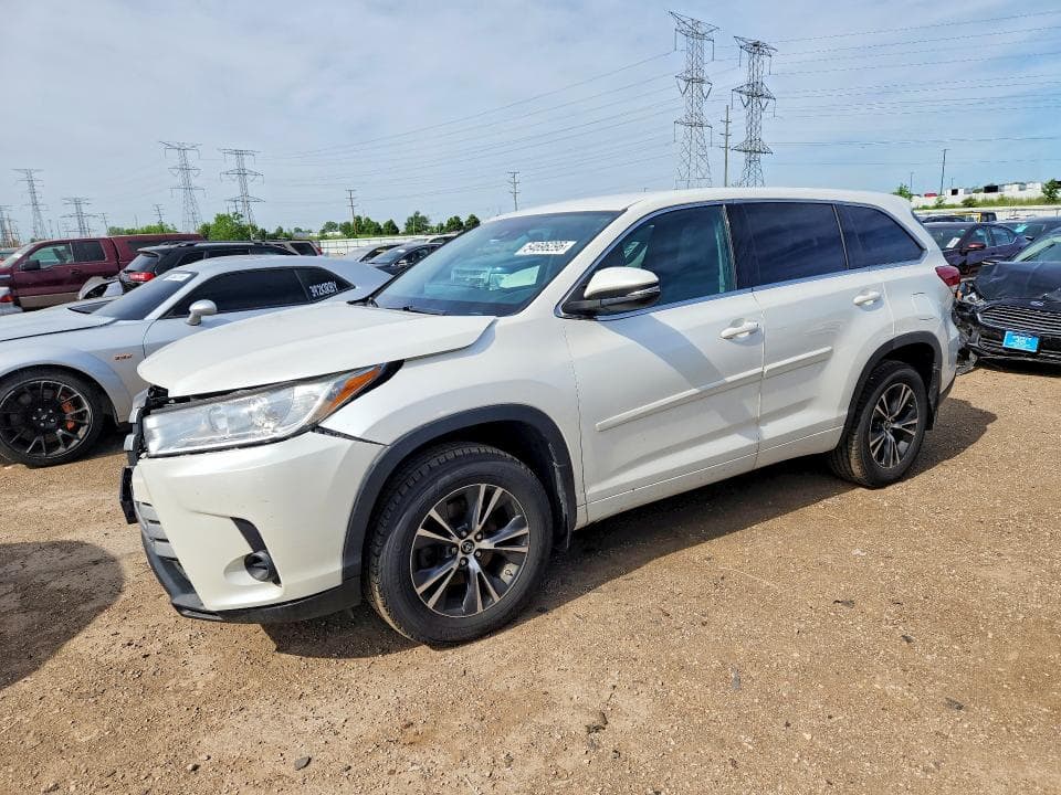 2018 TOYOTA HIGHLANDER LE LE - 1