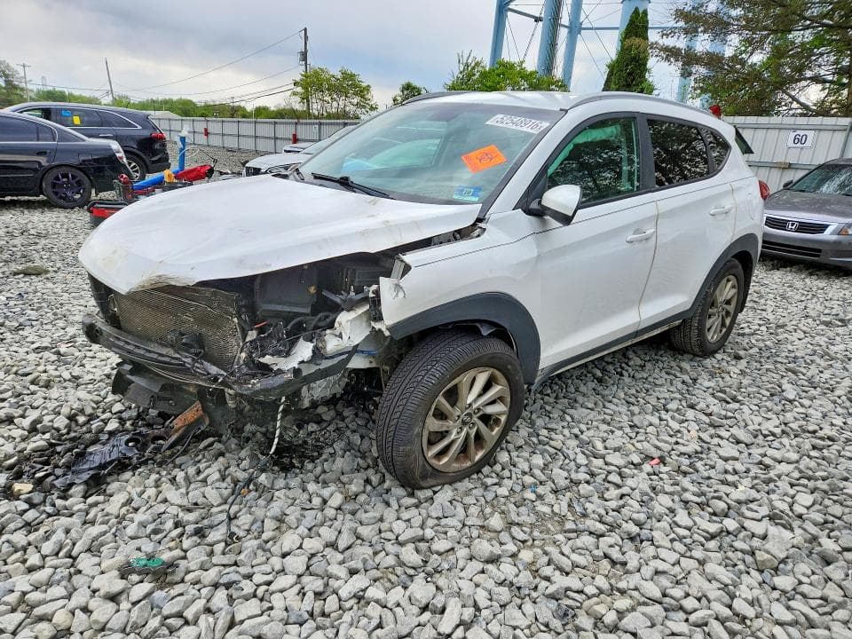 2016 HYUNDAI TUCSON SE - 1