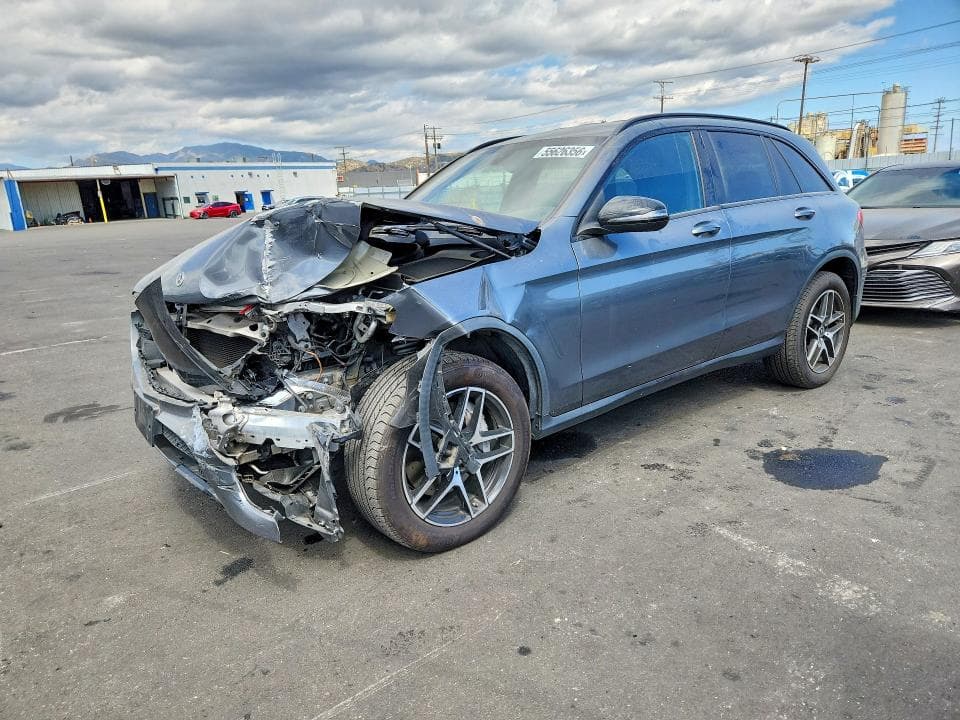2019 MERCEDES-BENZ GLC 300 - 1