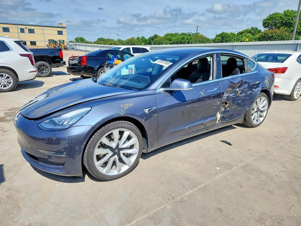 2020 TESLA MODEL 3 - 1