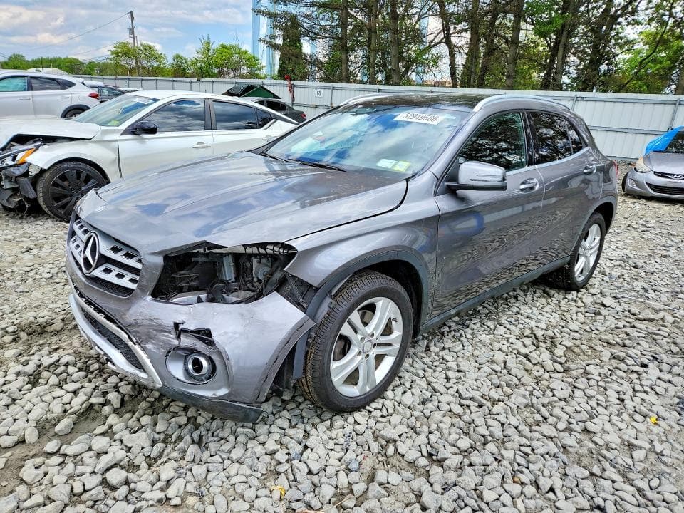 2018 MERCEDES-BENZ GLA 250 4MATIC - 1
