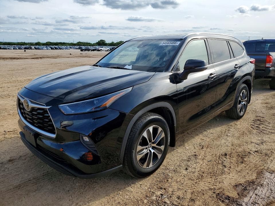 2022 TOYOTA HIGHLANDER XLE XLE - 1