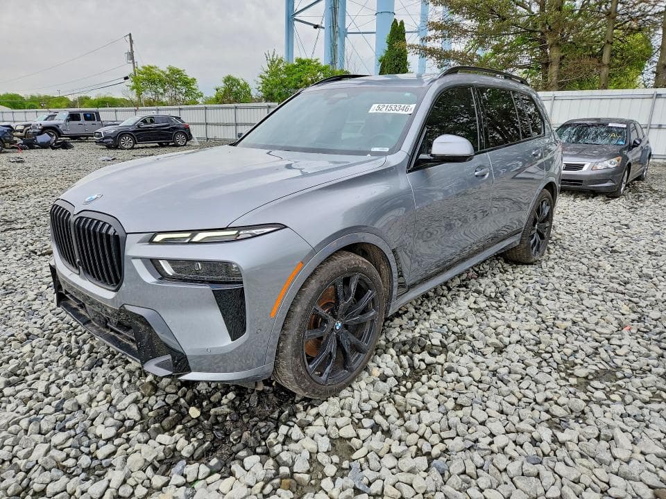 2024 BMW X7 - 1