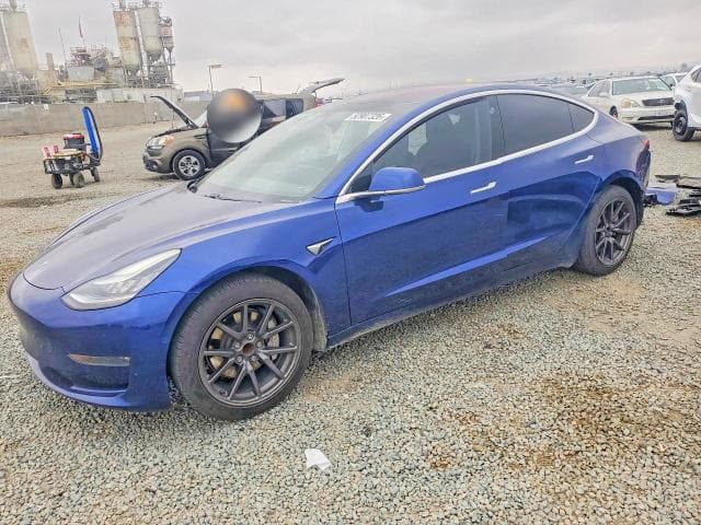2018 TESLA MODEL 3 - 1