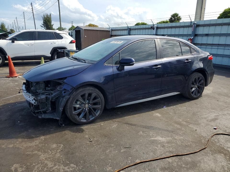 2023 TOYOTA COROLLA SE - 1