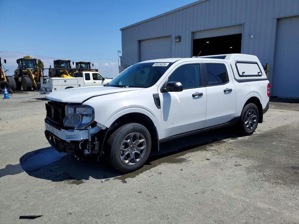 2025 FORD MAVERICK XLT - 1