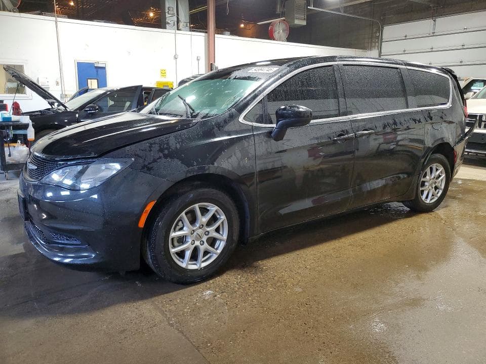 2022 CHRYSLER VOYAGER LX - 1