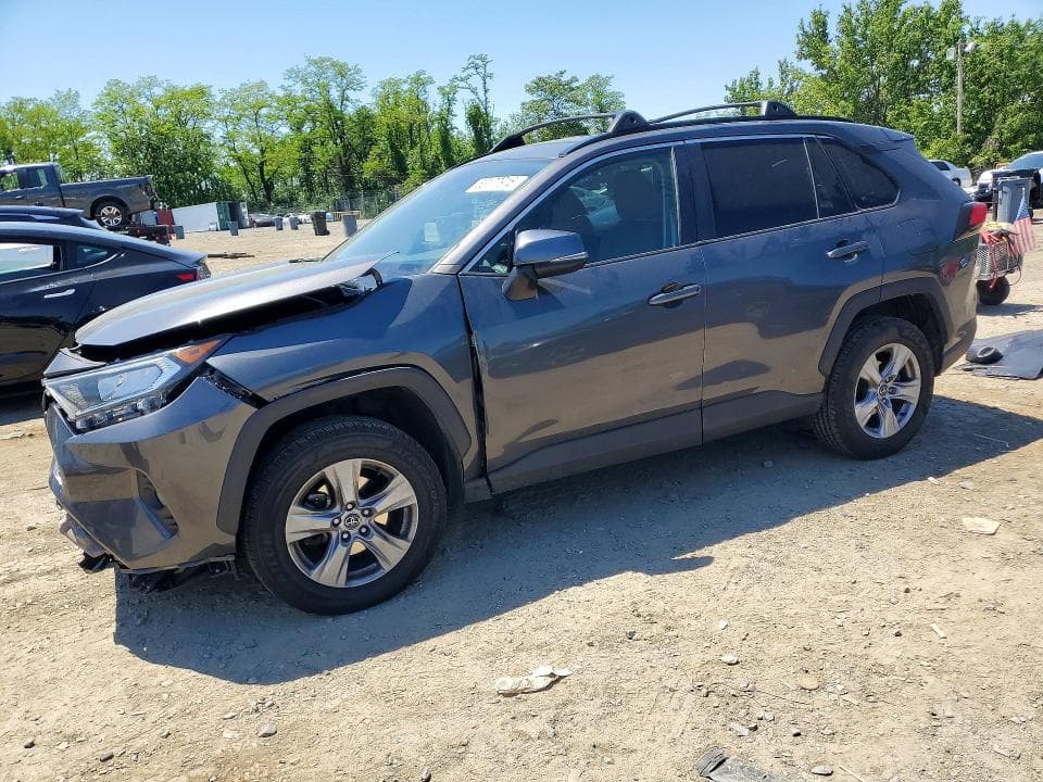 2021 TOYOTA RAV4 XLE - 1