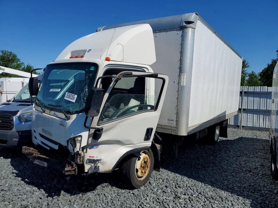 2017 ISUZU NQR