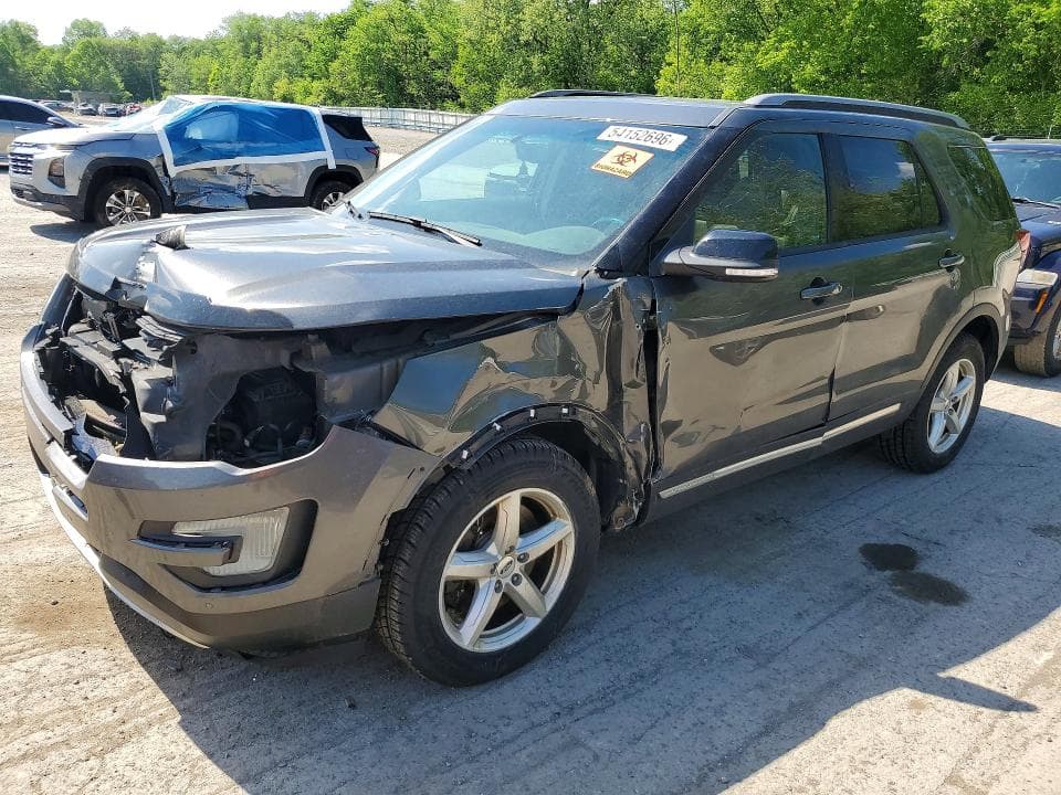 2017 FORD EXPLORER XLT - 1