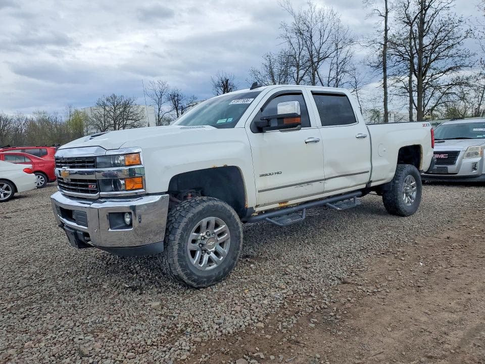 2017 CHEVROLET SILVERADO K3500 LTZ