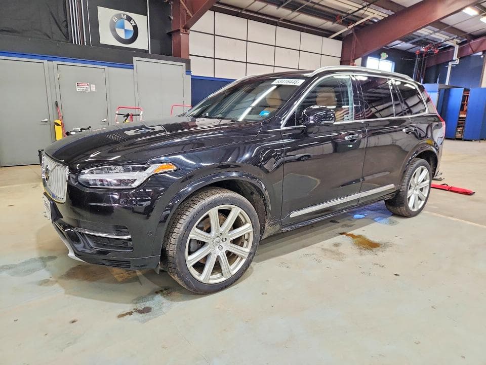 2017 VOLVO XC90 T8 - 1