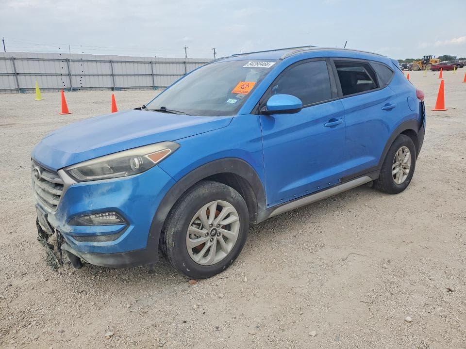 2017 HYUNDAI TUCSON SE - 1
