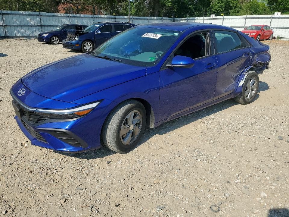 2024 HYUNDAI ELANTRA SE - 1