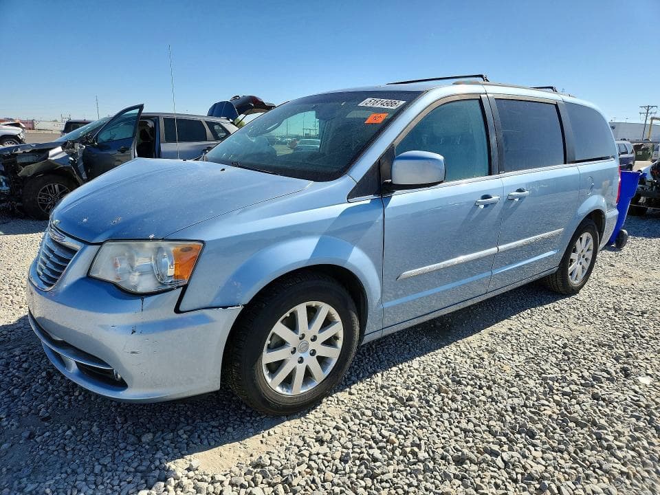 2013 CHRYSLER TOWN & COUNTRY TOURING - 1