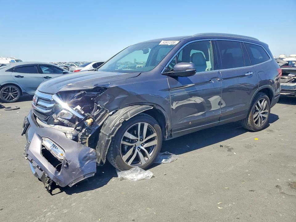 2017 HONDA PILOT TOURING - 1