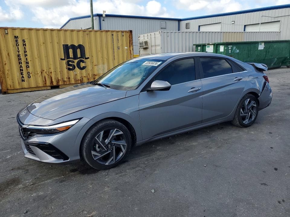 2025 HYUNDAI ELANTRA SEL - 1