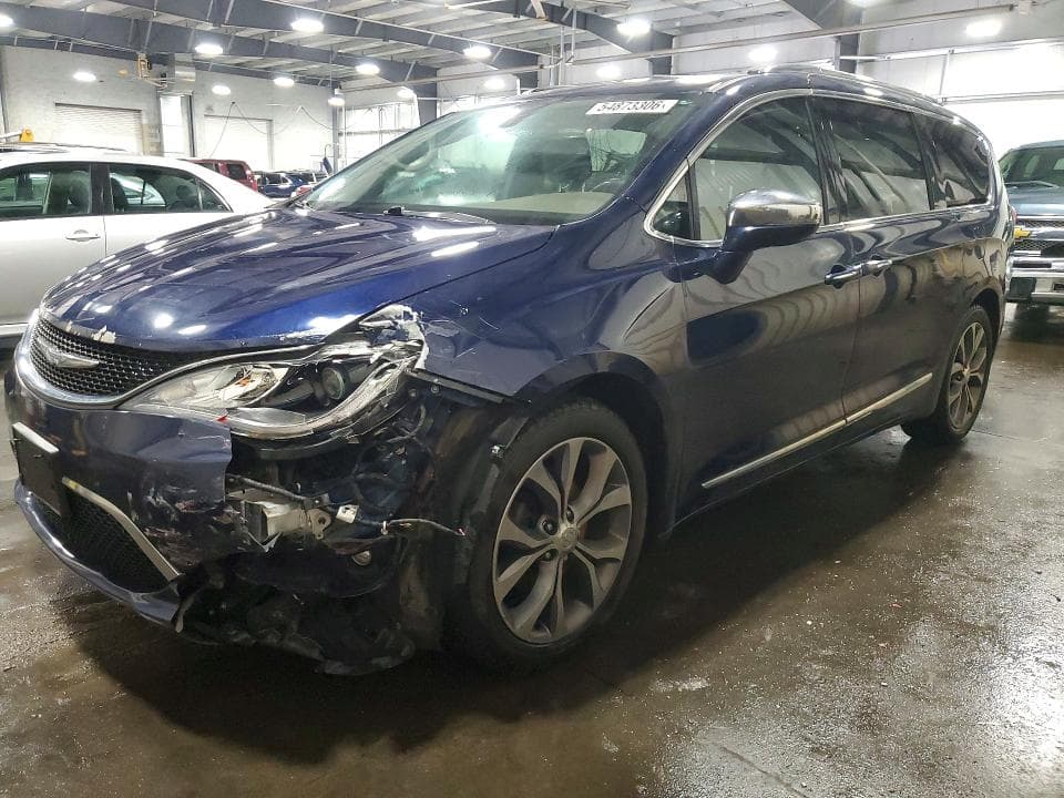 2017 CHRYSLER PACIFICA LIMITED - 1
