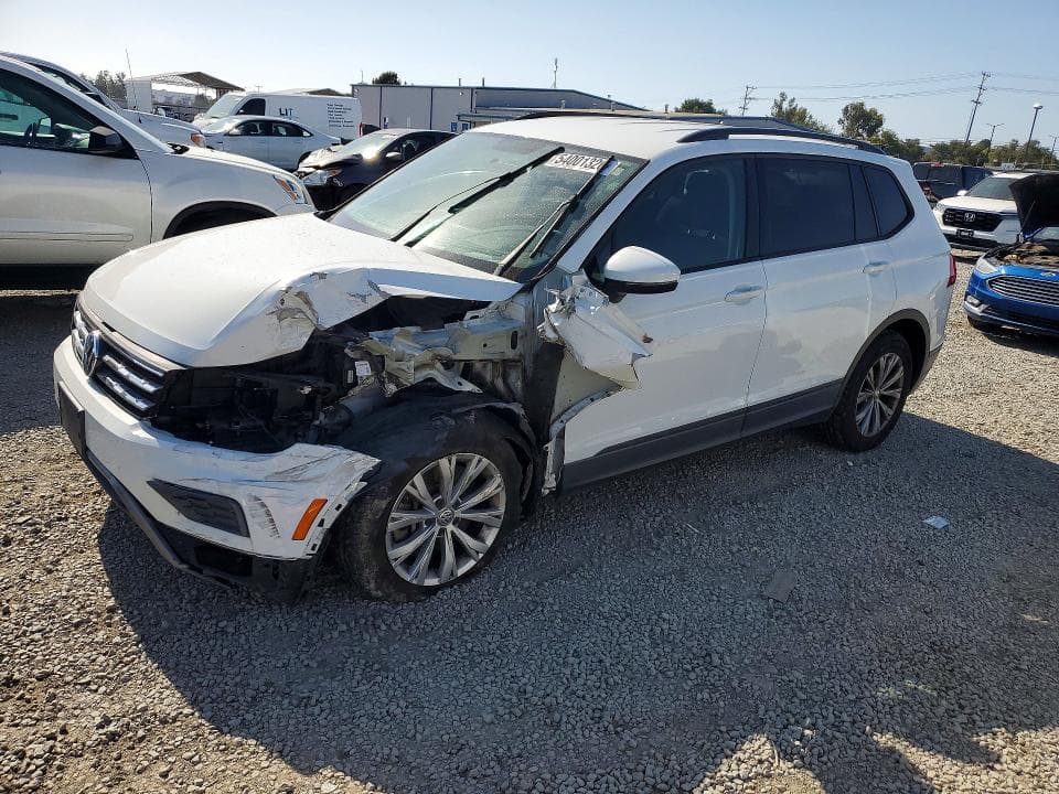2019 VOLKSWAGEN TIGUAN S - 1