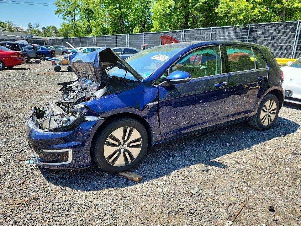 2017 VOLKSWAGEN E-GOLF SE - 1