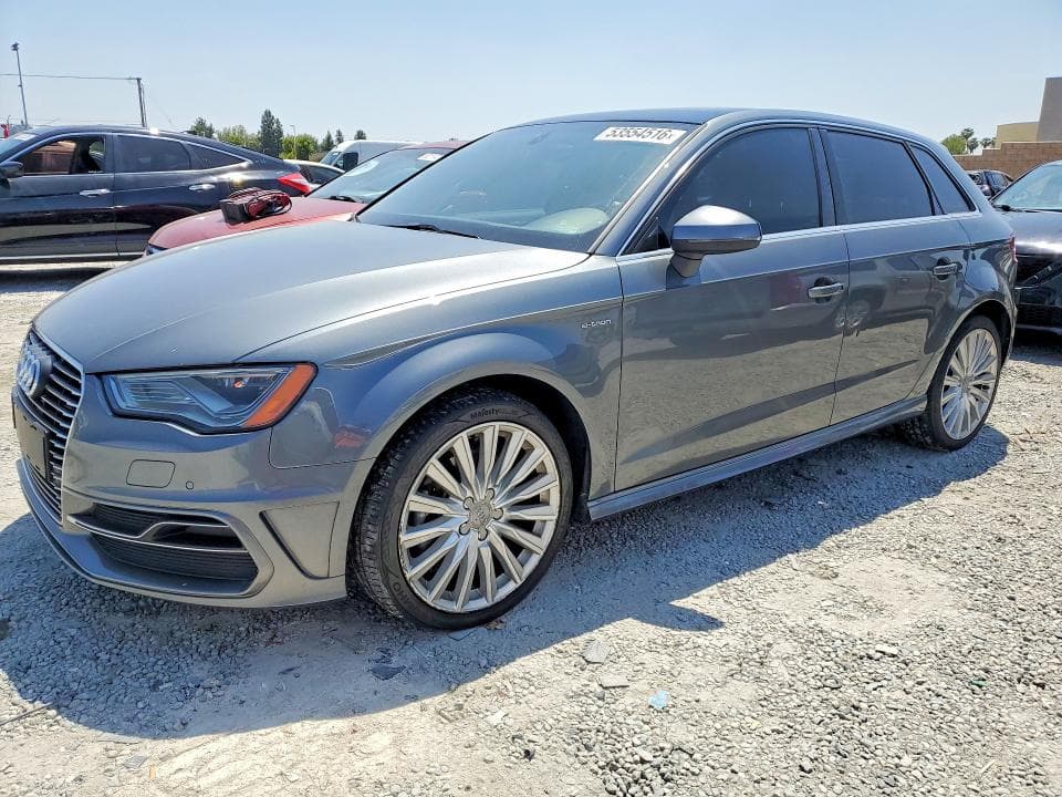 2016 AUDI A3 E-TRON PREMIUM PLUS - 1