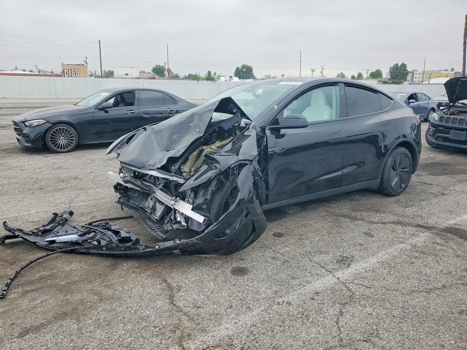 2026 TESLA MODEL Y - 1