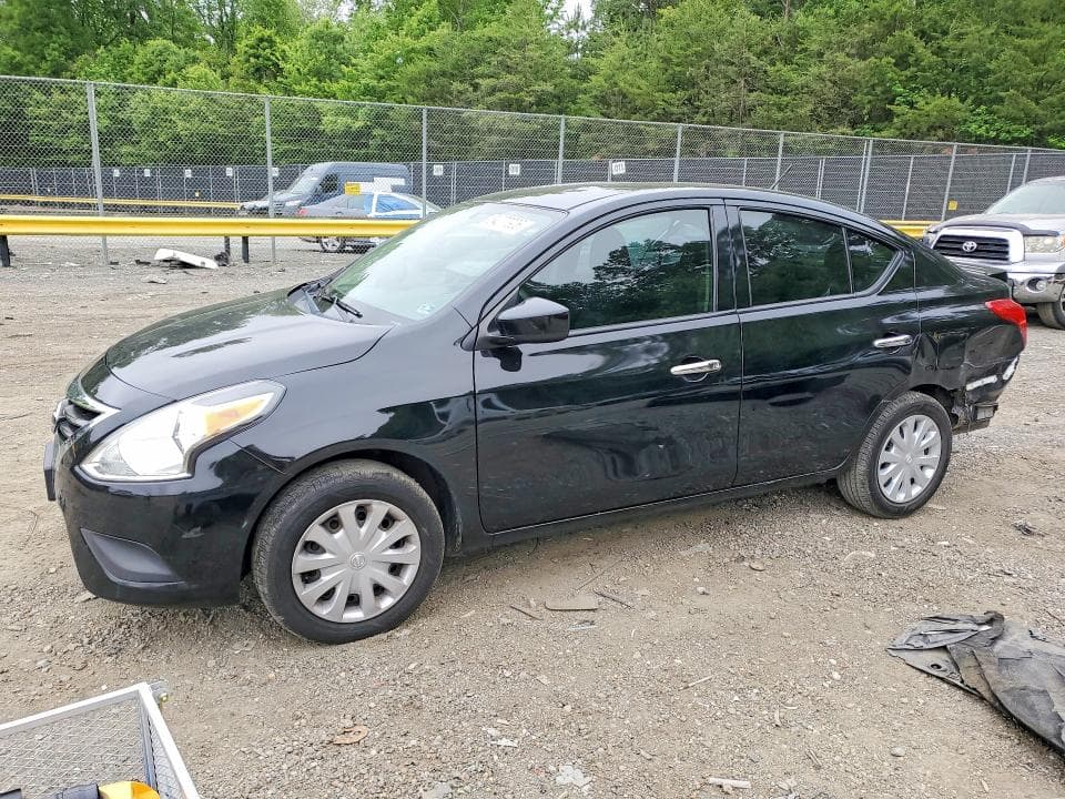 2019 NISSAN VERSA - 1