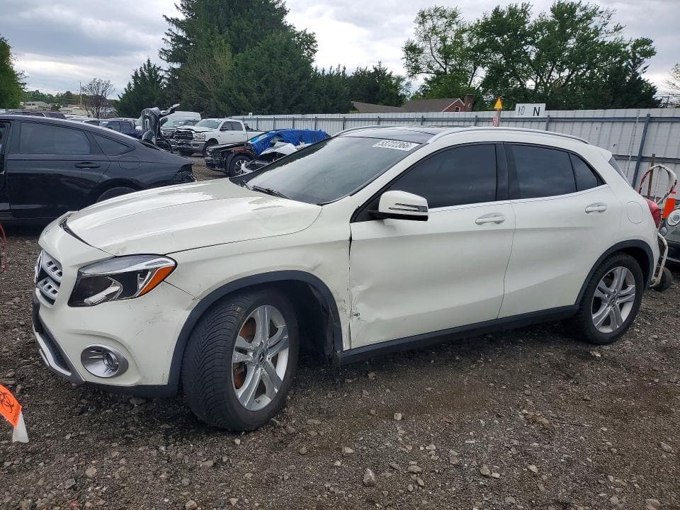 2018 MERCEDES-BENZ GLA 250 4MATIC - 1