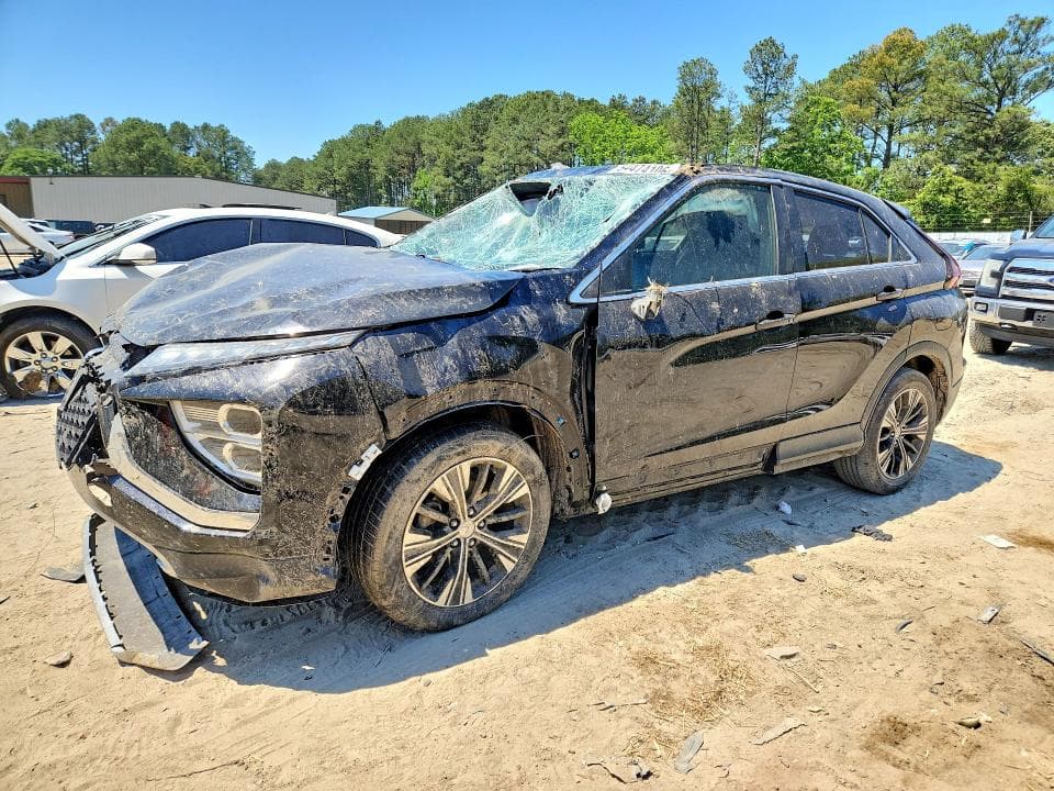 2022 MITSUBISHI ECLIPSE CROSS SE - 1