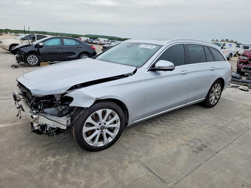 2018 MERCEDES-BENZ E - 1