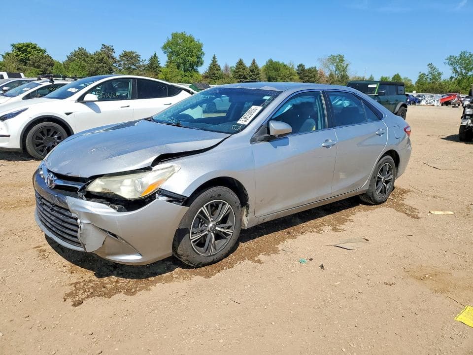 2016 TOYOTA CAMRY LE