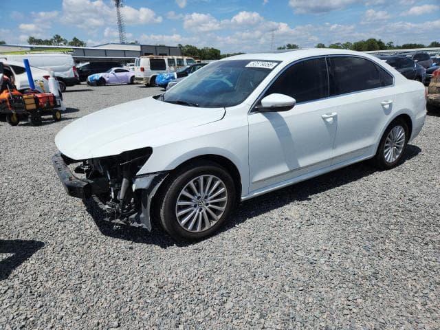 2017 VOLKSWAGEN PASSAT SE - 1