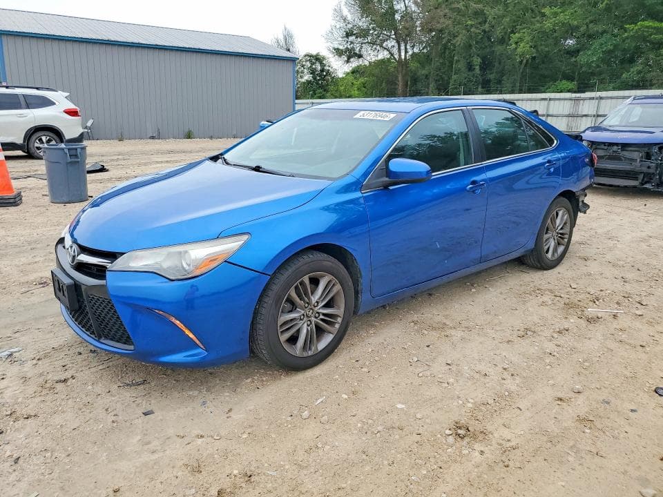 2017 TOYOTA CAMRY SE - 1