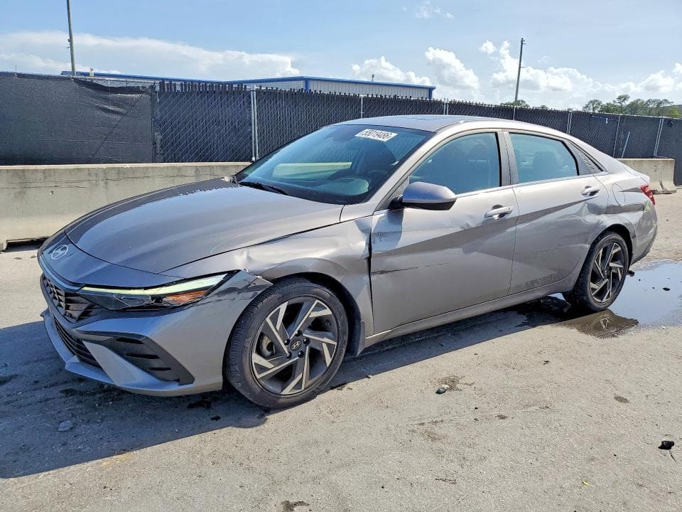 2024 HYUNDAI ELANTRA SEL - 1
