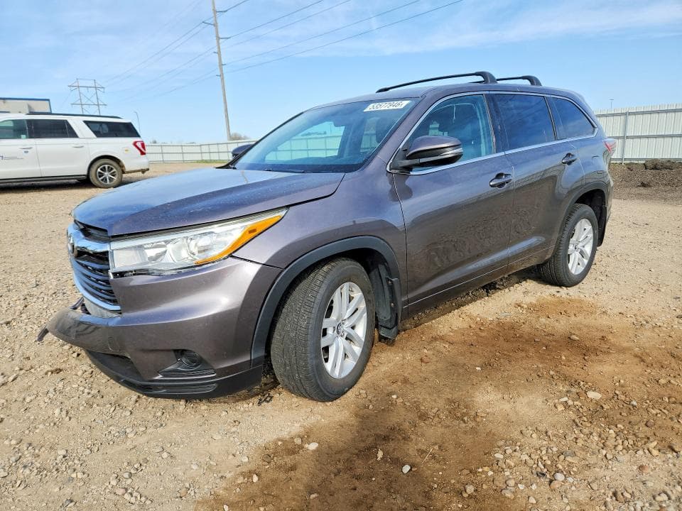 2016 TOYOTA HIGHLANDER LE - 1