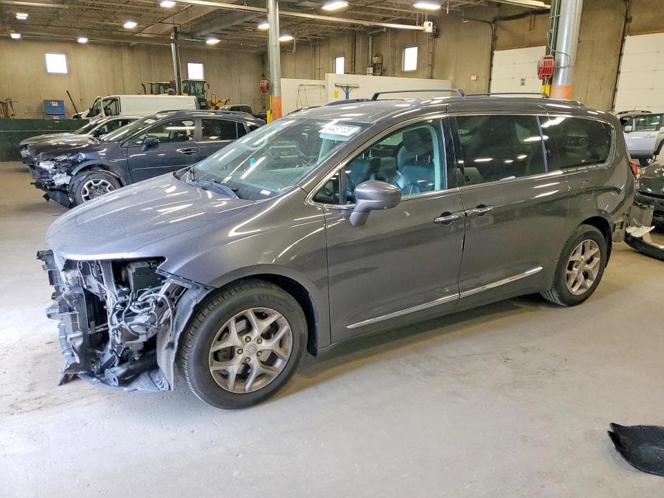 2017 CHRYSLER PACIFICA TOURING L PLUS - 1