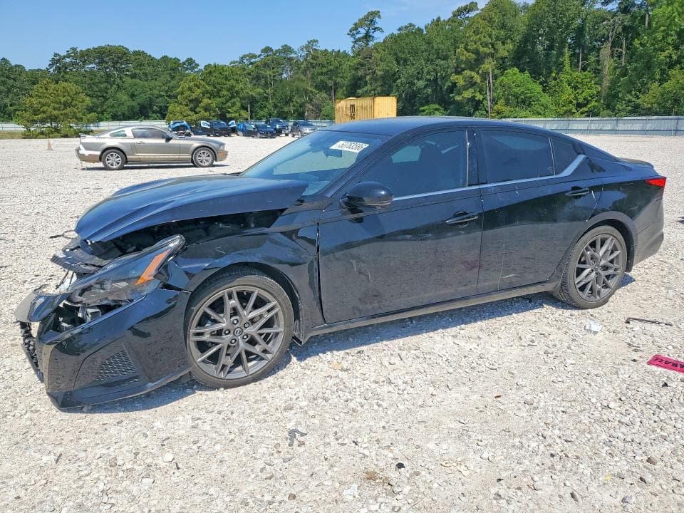 2023 NISSAN ALTIMA SR - 1
