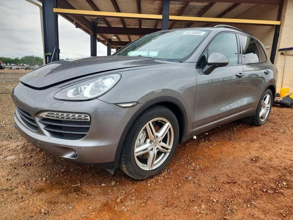 2014 PORSCHE CAYENNE S - 1