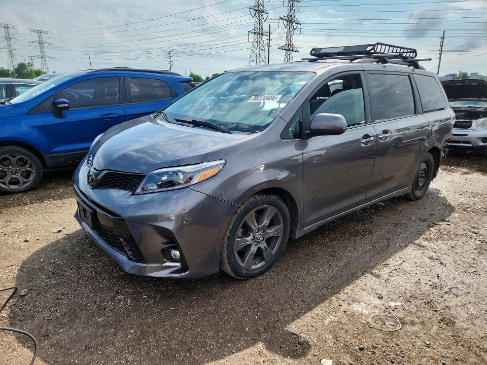 2018 TOYOTA SIENNA SE PREMIUM 8-PASSENGER SE PREMIUM 8-PASSENGER - 1