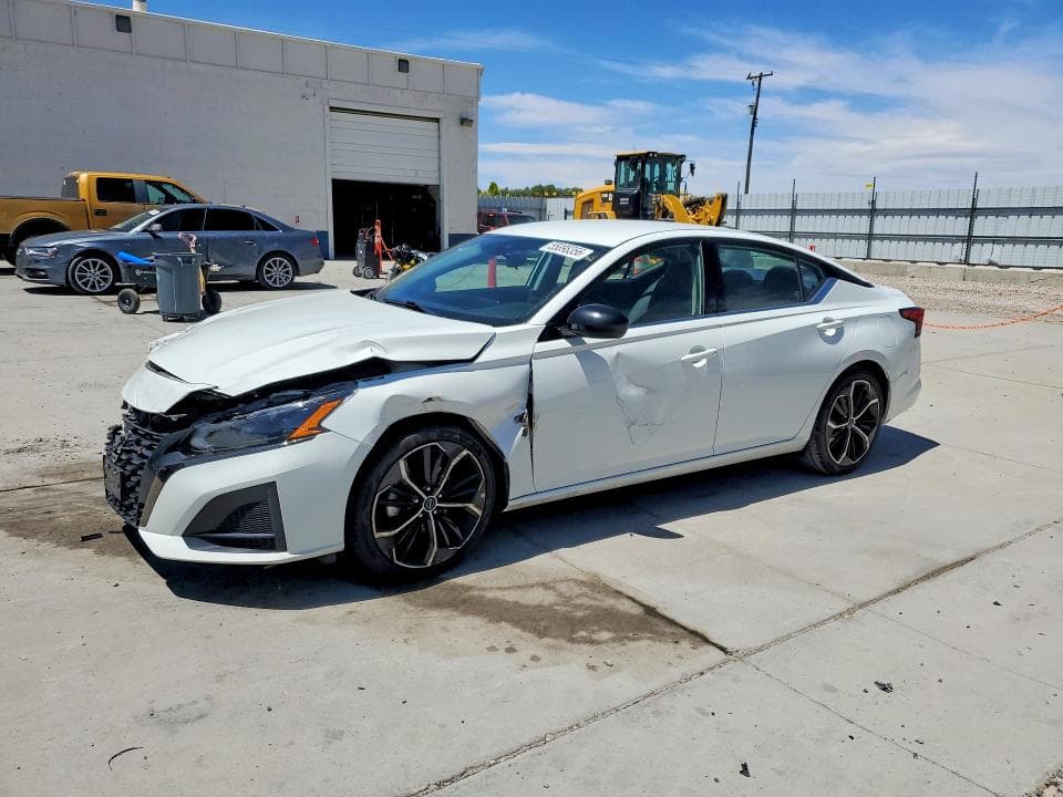 2023 NISSAN ALTIMA SR - 1