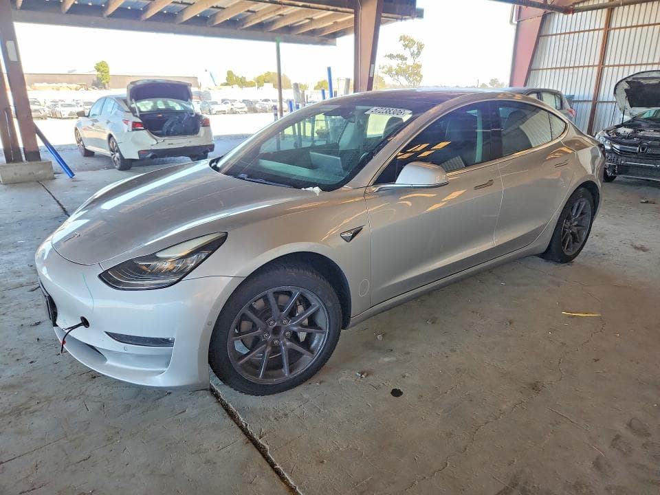 2018 TESLA MODEL 3 - 1