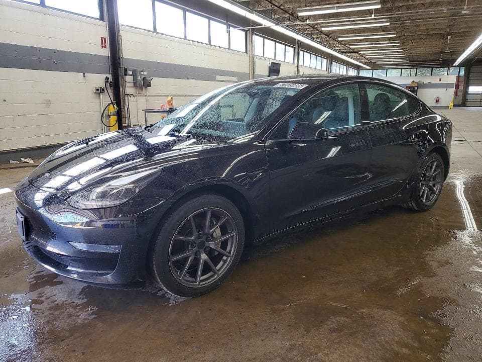 2022 TESLA MODEL 3 - 1