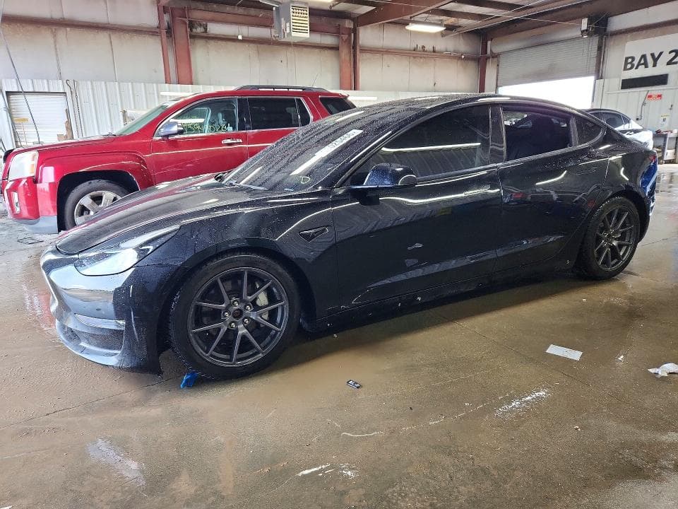 2021 TESLA MODEL 3 - 1