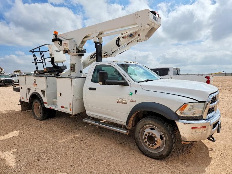 2018 RAM 5500 CABLE PLACER BUCKET TRUCK - 1