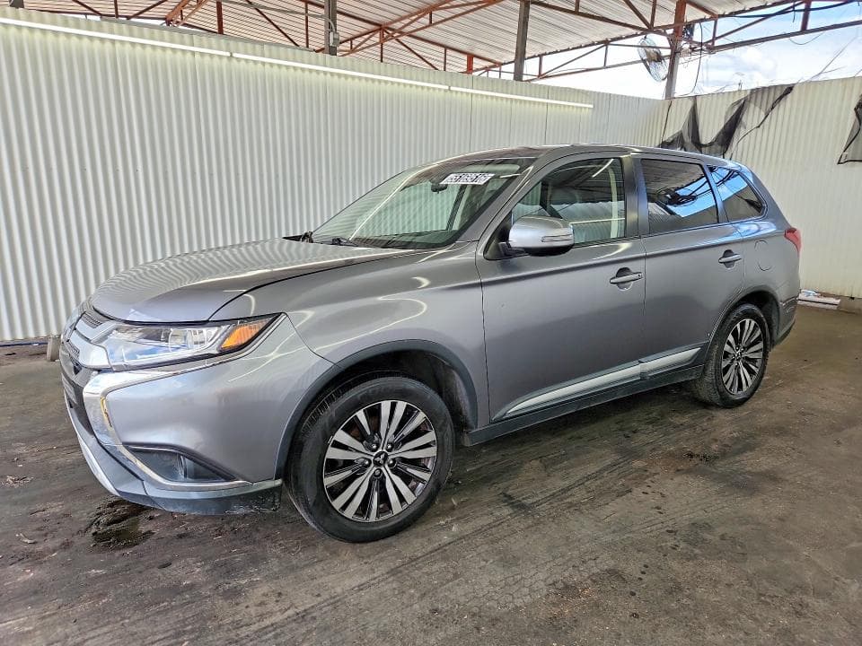 2019 MITSUBISHI OUTLANDER SE - 1