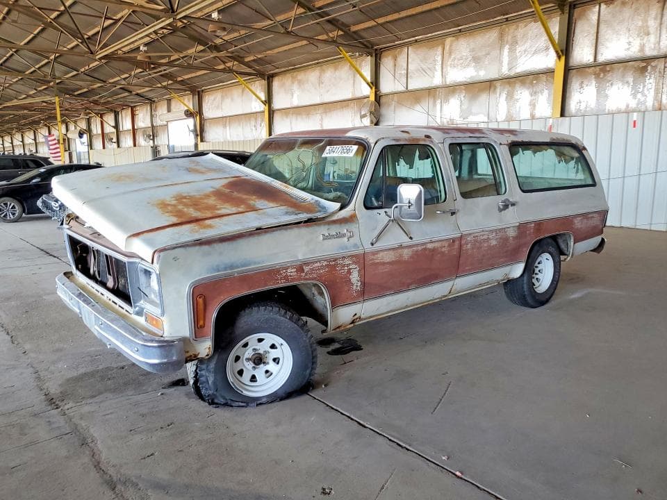 1973 CHEVROLET SUBURBAN