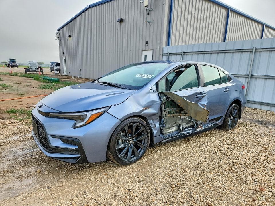 2026 TOYOTA COROLLA SE - 1
