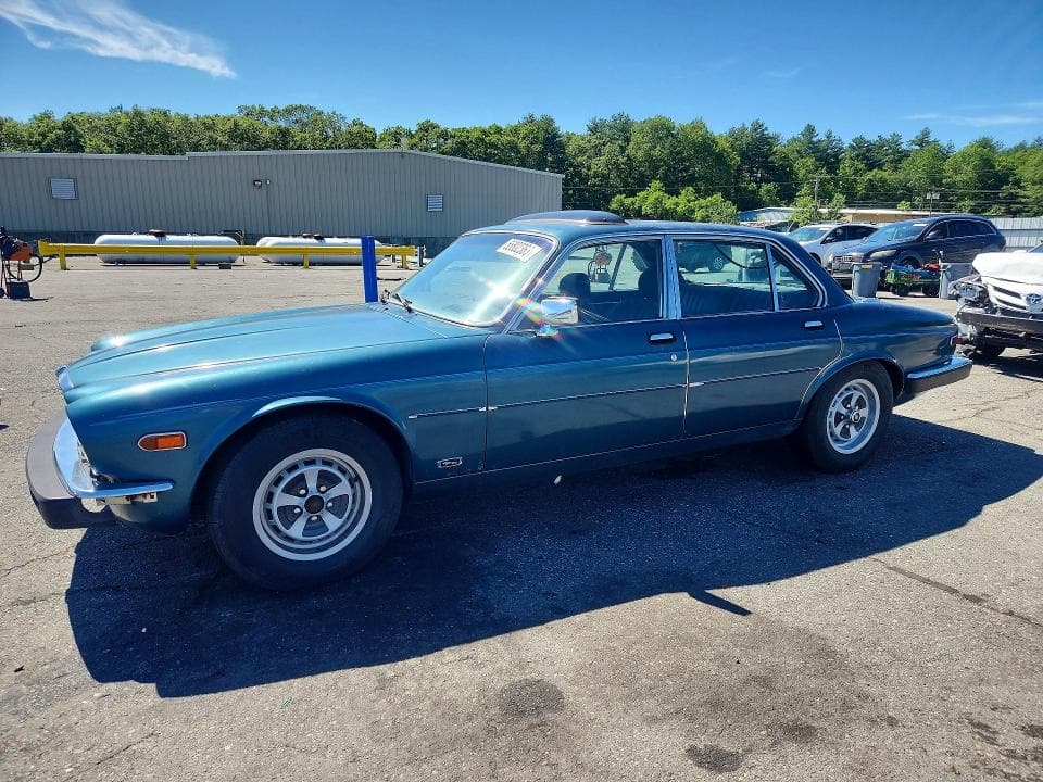 1985 JAGUAR XJ6 - 1