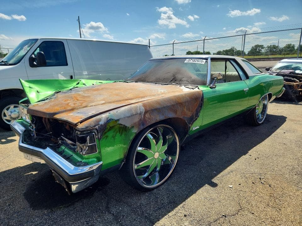 1976 PONTIAC CATALINA - 1